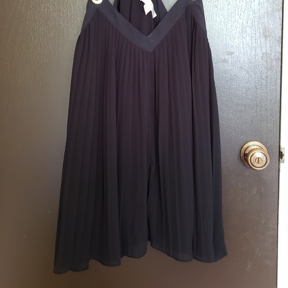 ⛔️Gone to Goodwill!⛔️ Michael Kors Top - Picture 3 of 5